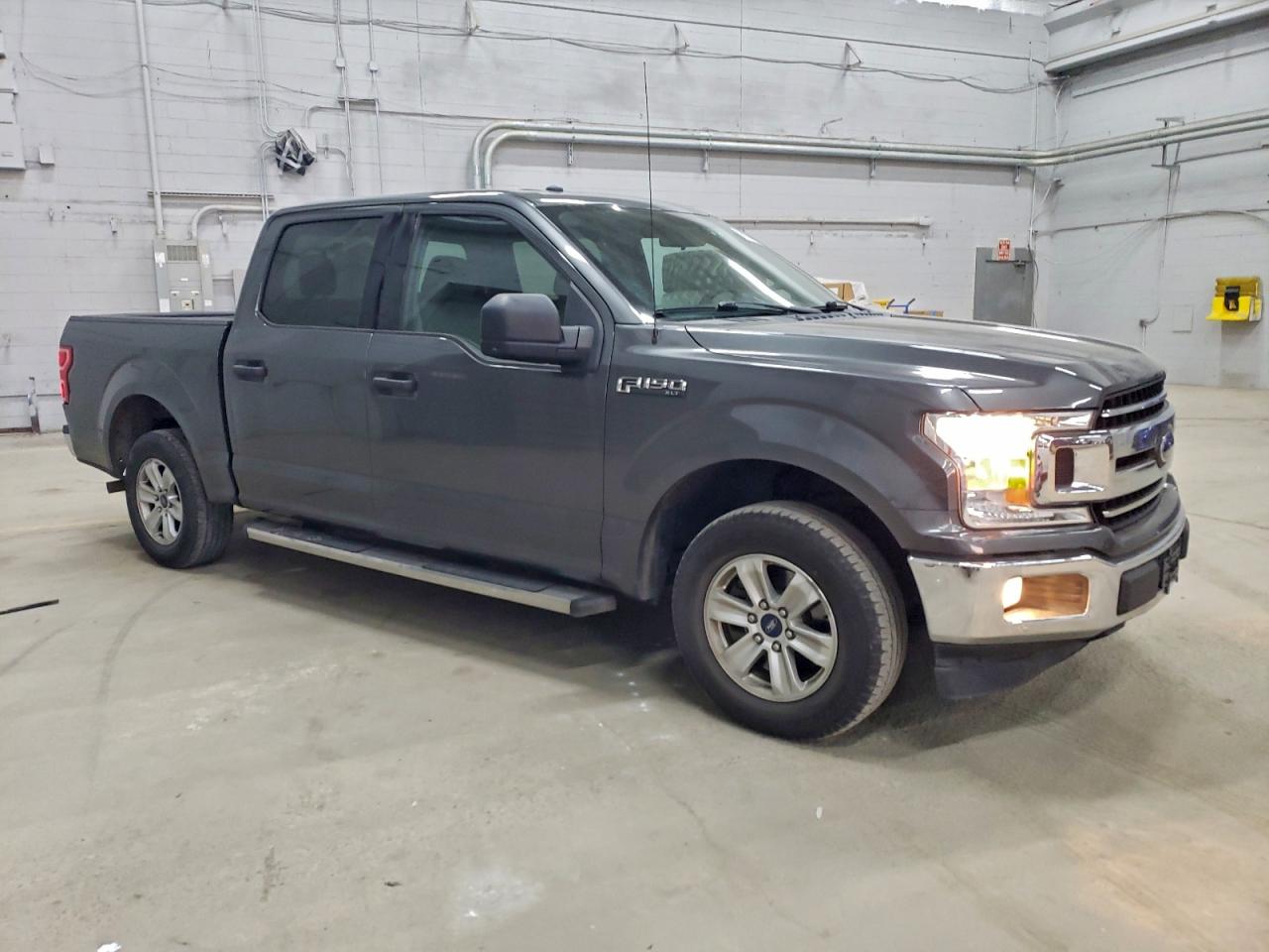 2018 FORD F150 SUPERCREW photo 4