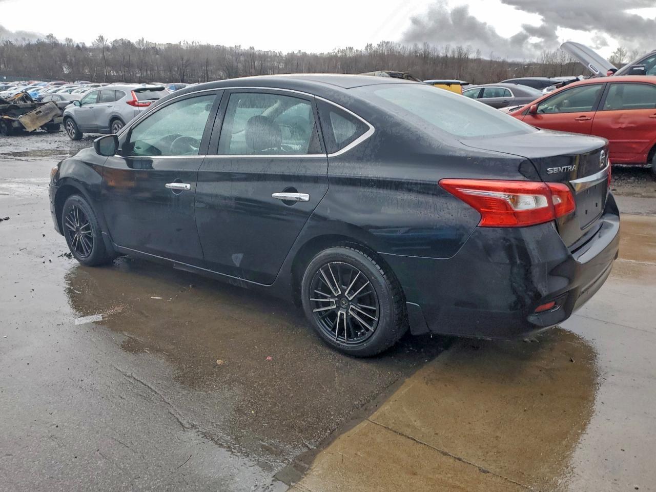 2016 NISSAN SENTRA S photo 2