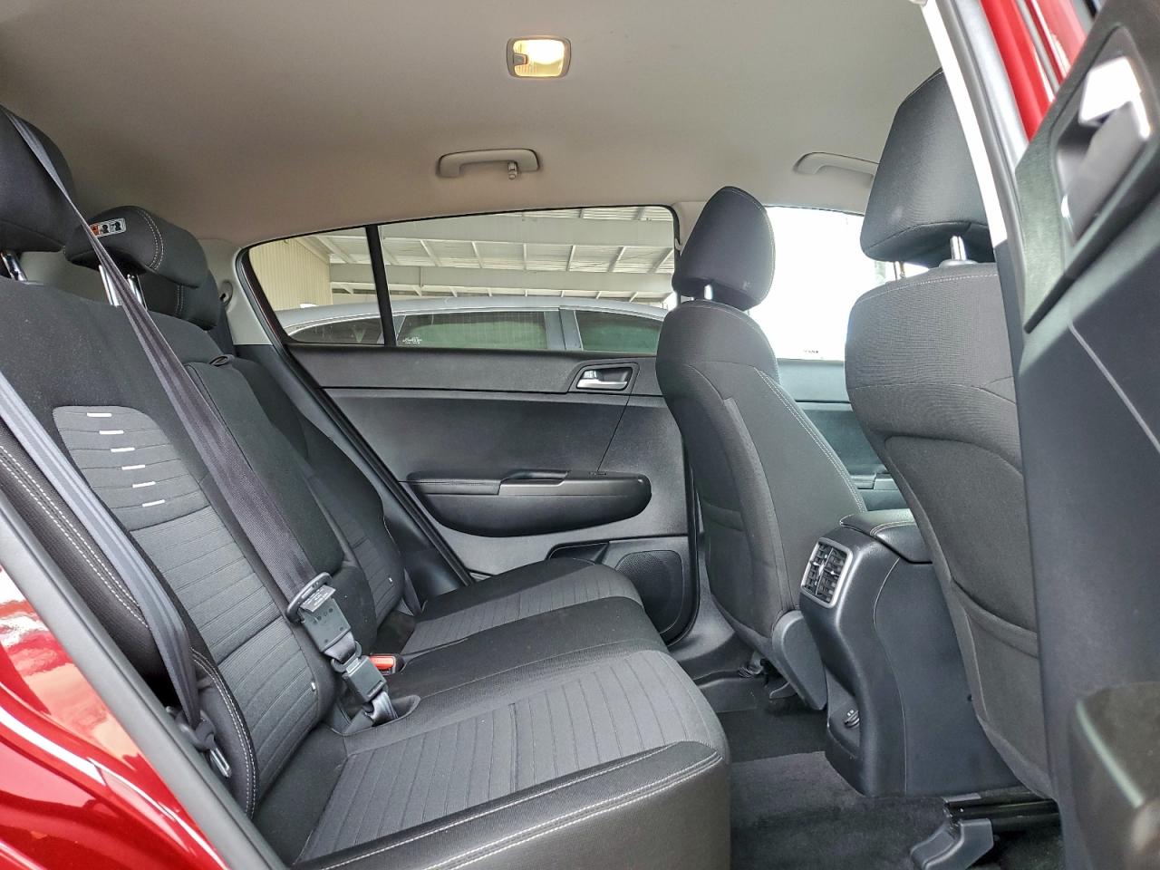 2017 KIA SPORTAGE LX photo 11
