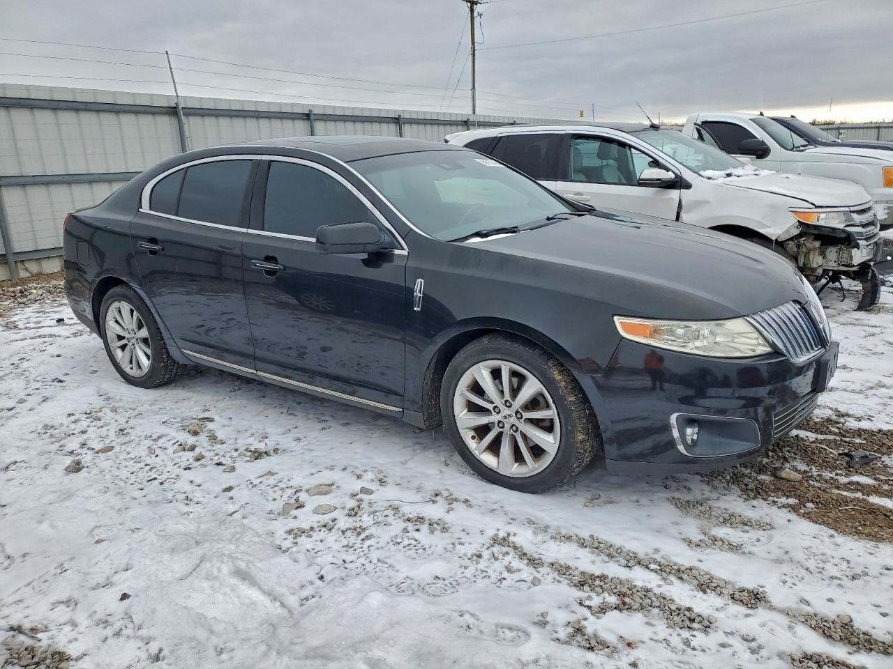 2009 LINCOLN MKS photo 4