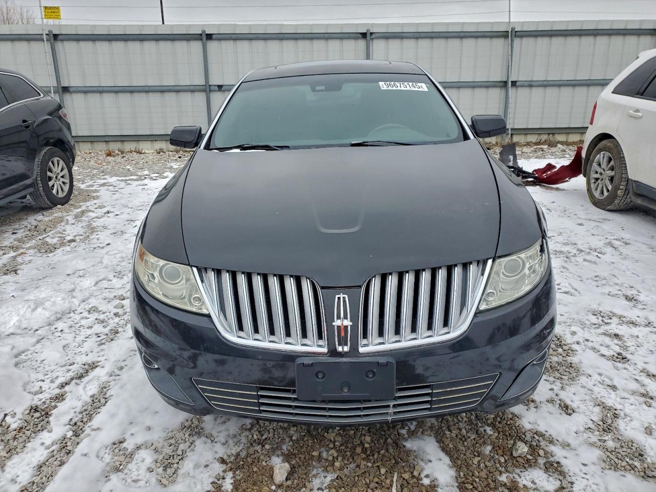 2009 LINCOLN MKS photo 5