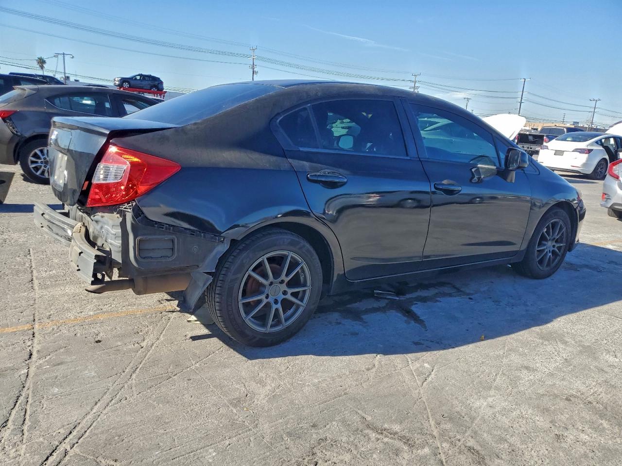 2012 HONDA CIVIC LX photo 3
