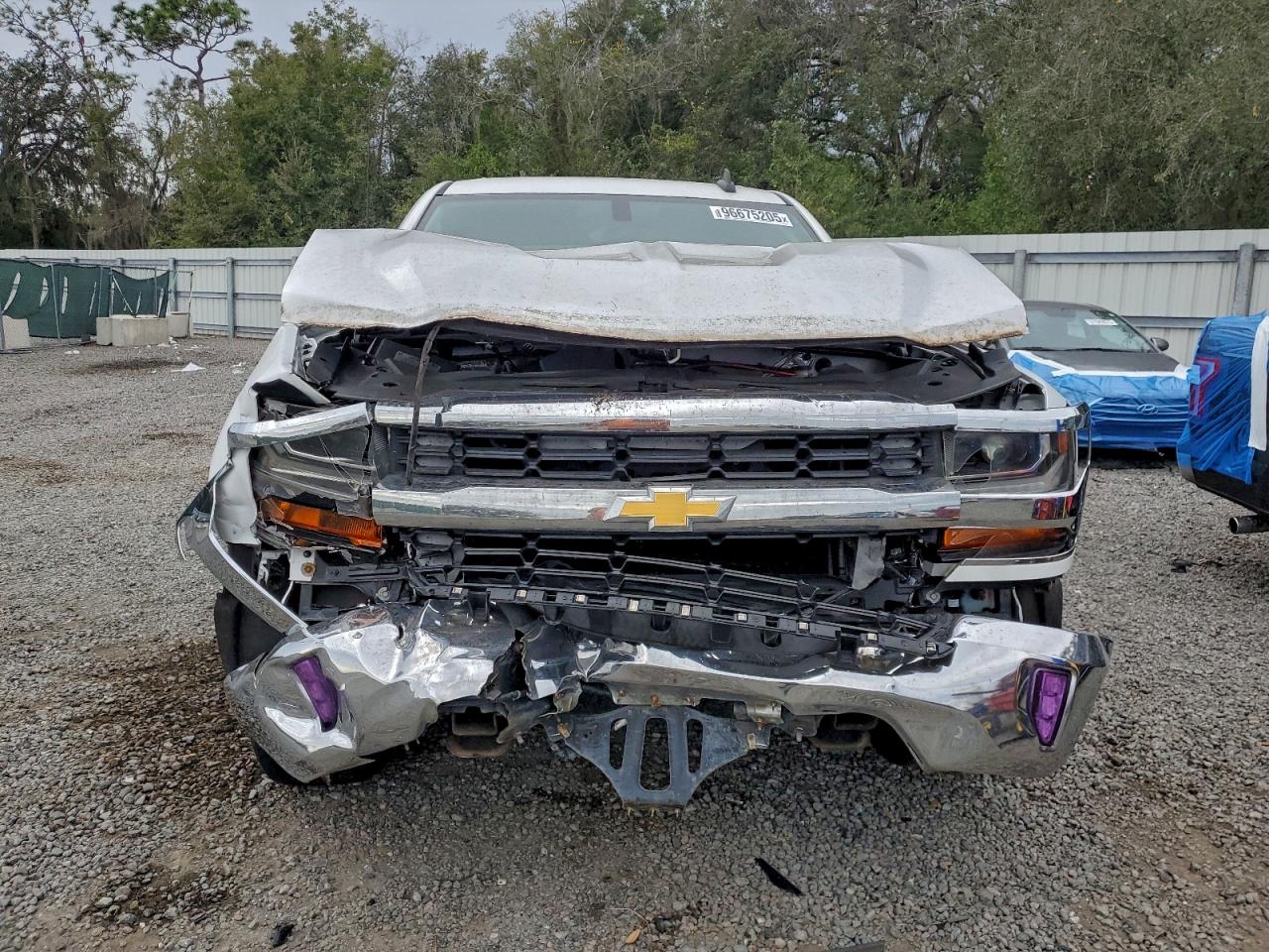 2016 CHEVROLET SILVERADO C1500 LT photo 9