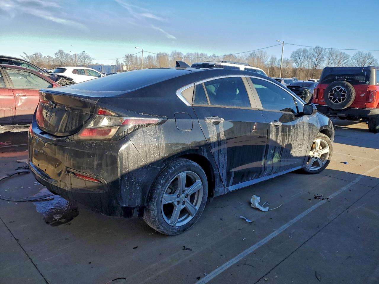 2017 CHEVROLET VOLT LT photo 3