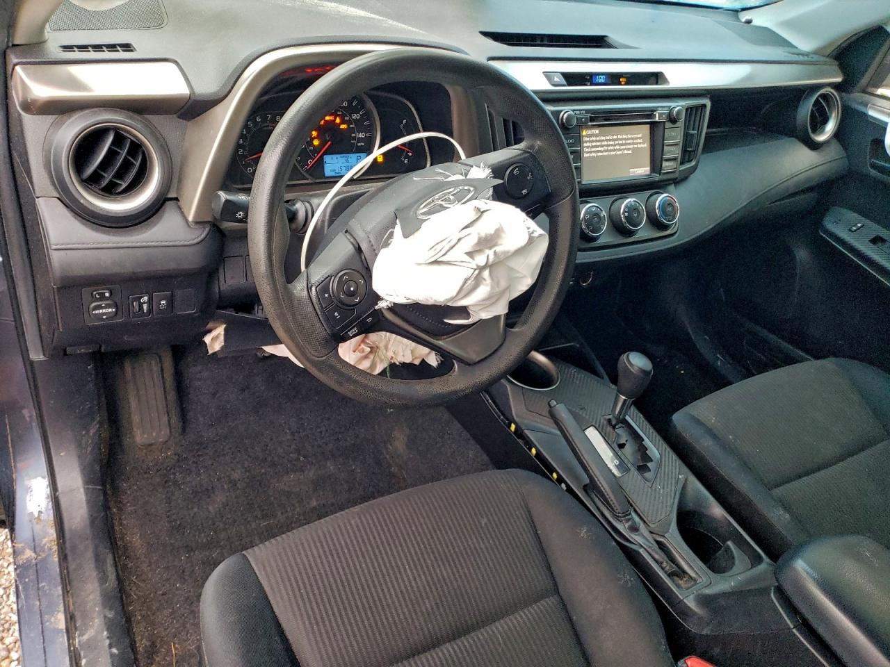 2014 TOYOTA RAV4 LE photo 8