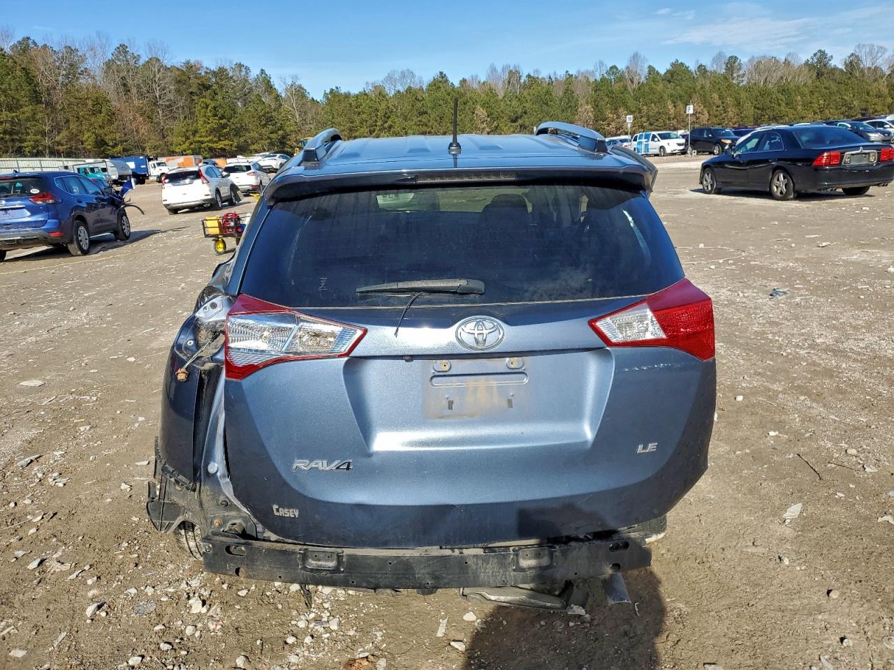 2014 TOYOTA RAV4 LE photo 6