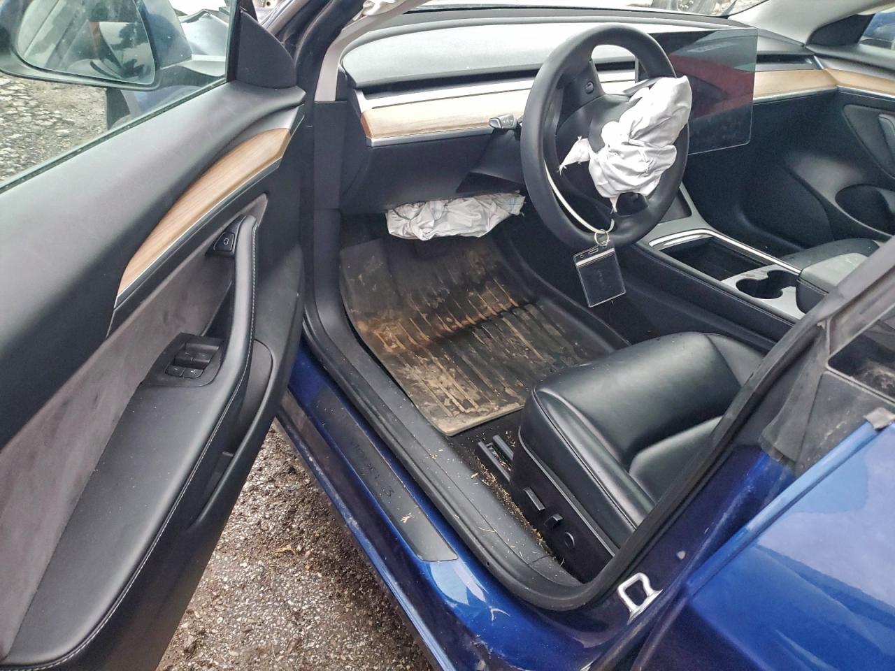 2022 TESLA MODEL 3 photo 8