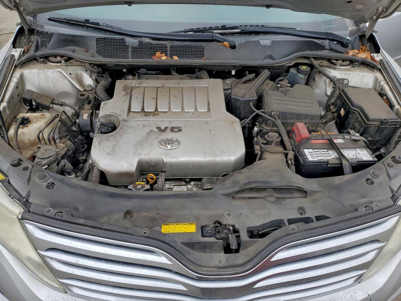 2011 TOYOTA VENZA photo 12