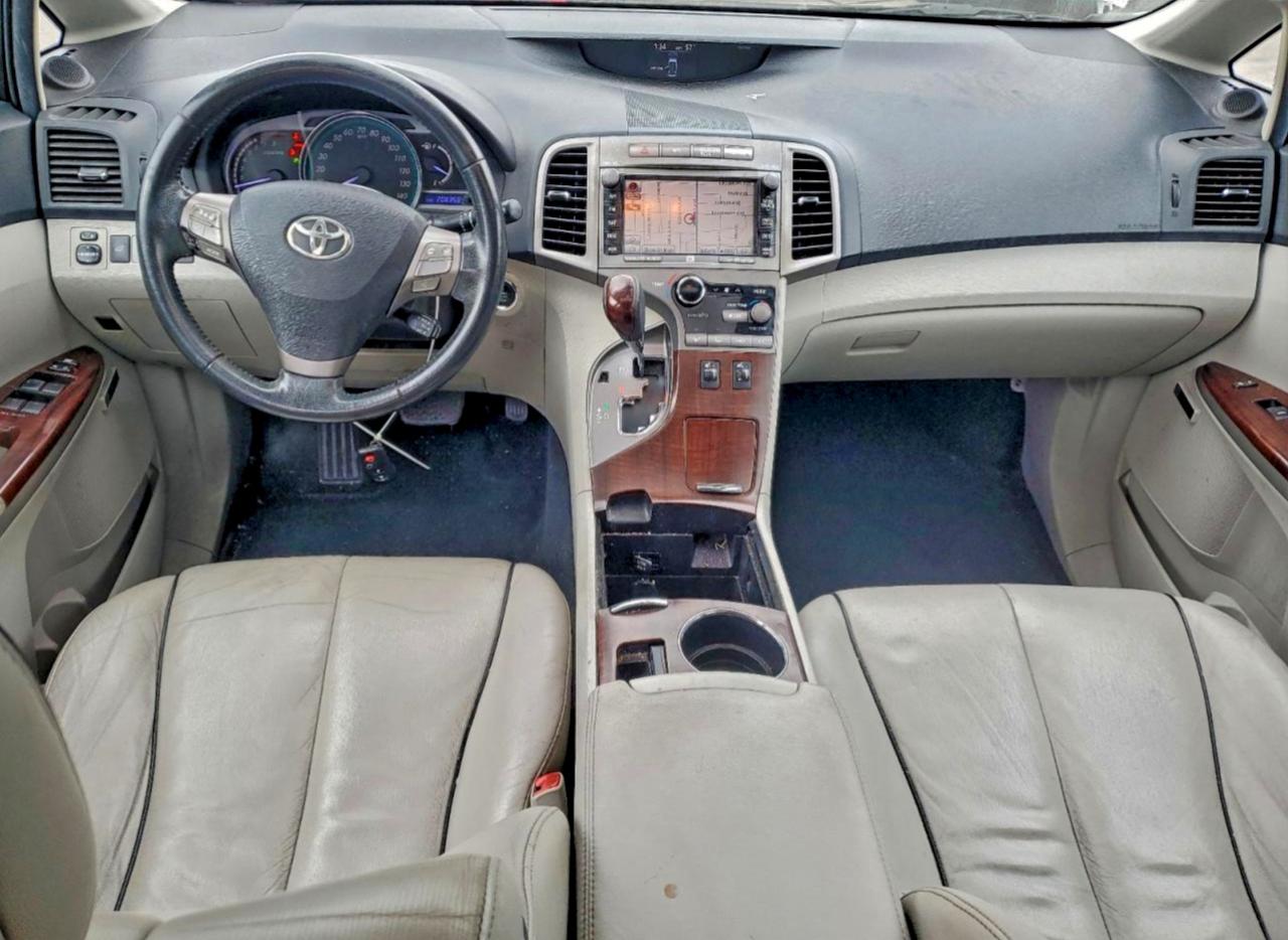 2011 TOYOTA VENZA photo 8