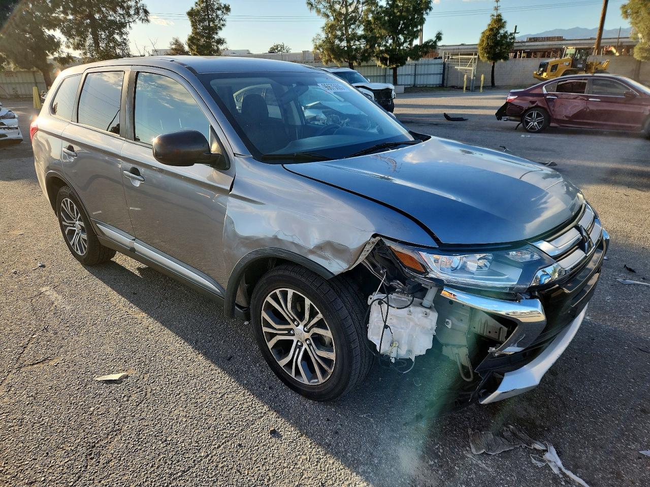 2018 MITSUBISHI OUTLANDER ES photo 7