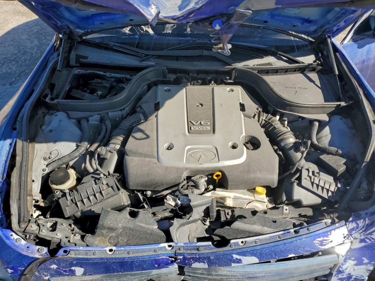 2012 INFINITI G37 photo 11
