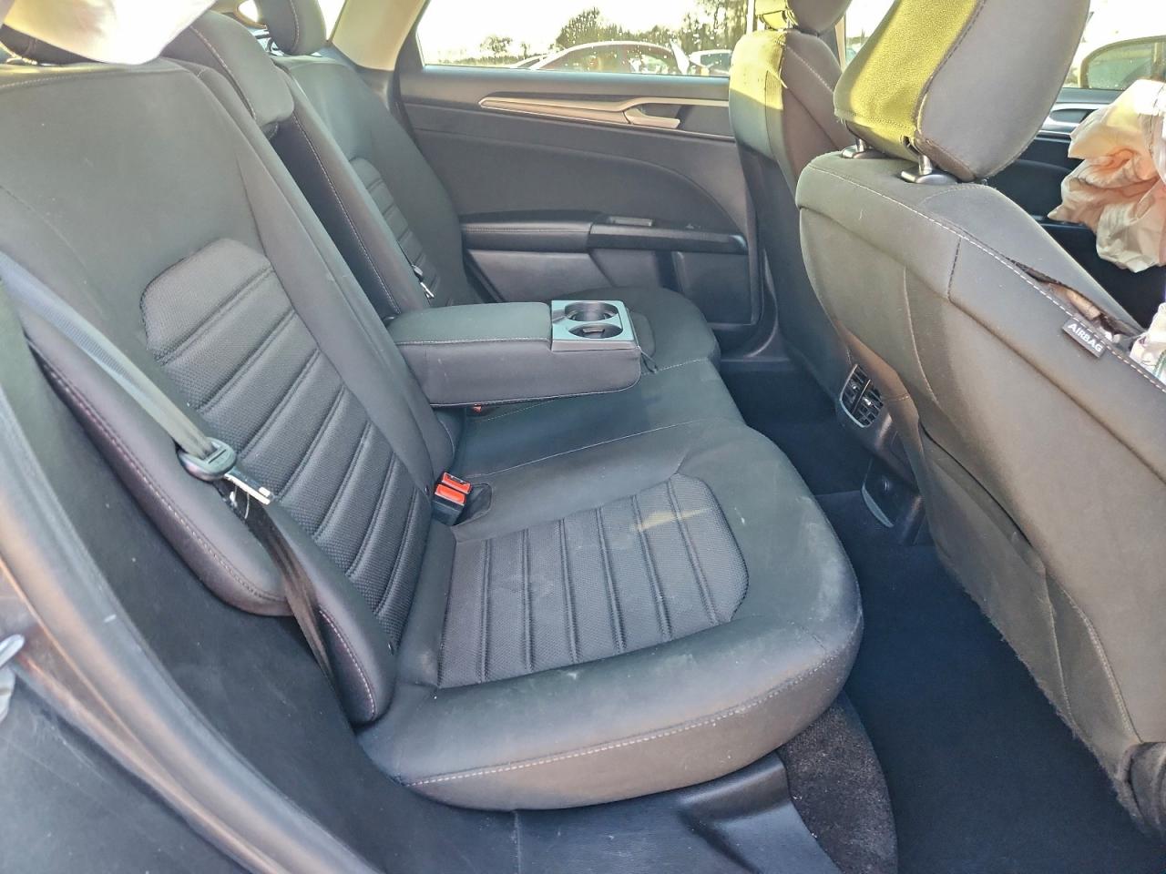 2020 FORD FUSION SE photo 10
