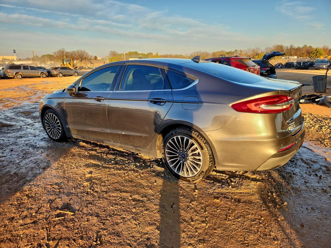 2020 FORD FUSION SE photo 2