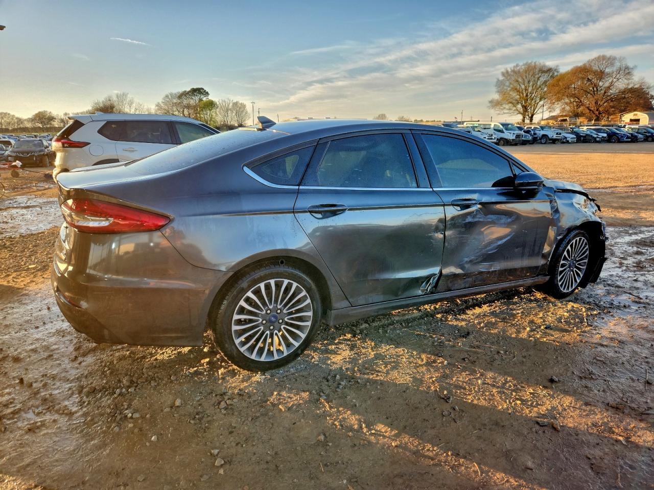 2020 FORD FUSION SE photo 3