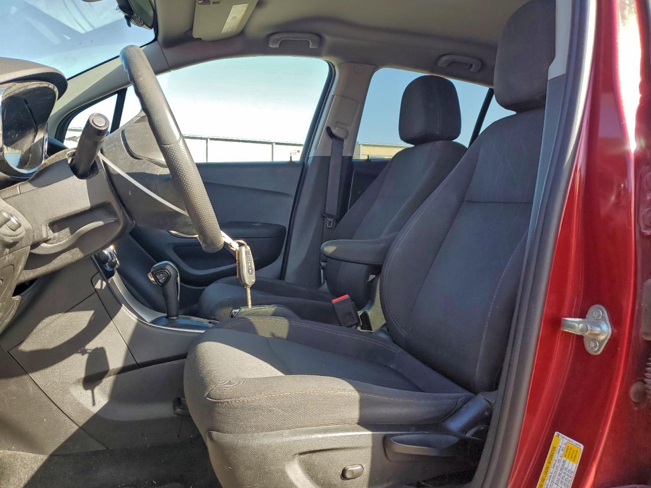 2019 CHEVROLET TRAX 1LT photo 7