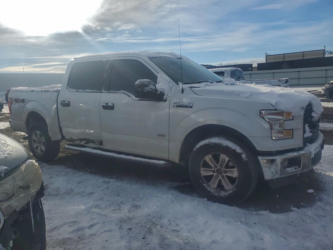2015 FORD F150 SUPERCREW photo 4