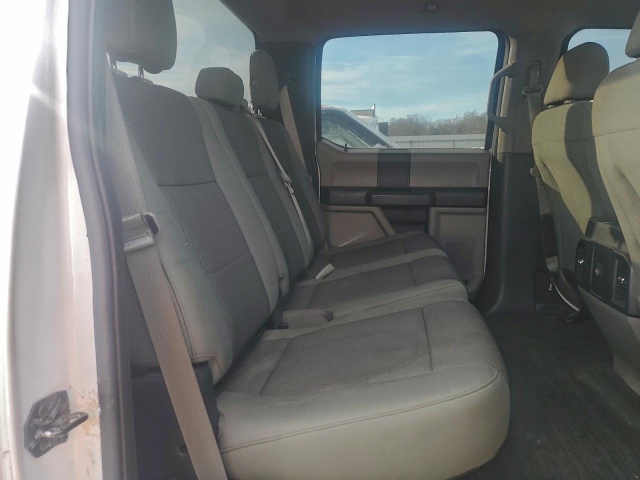 2015 FORD F150 SUPERCREW photo 10