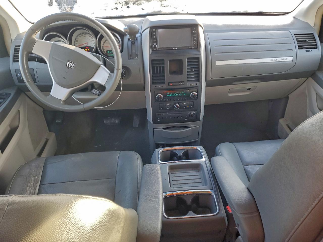 2008 DODGE GRAND CARAVAN SXT photo 8