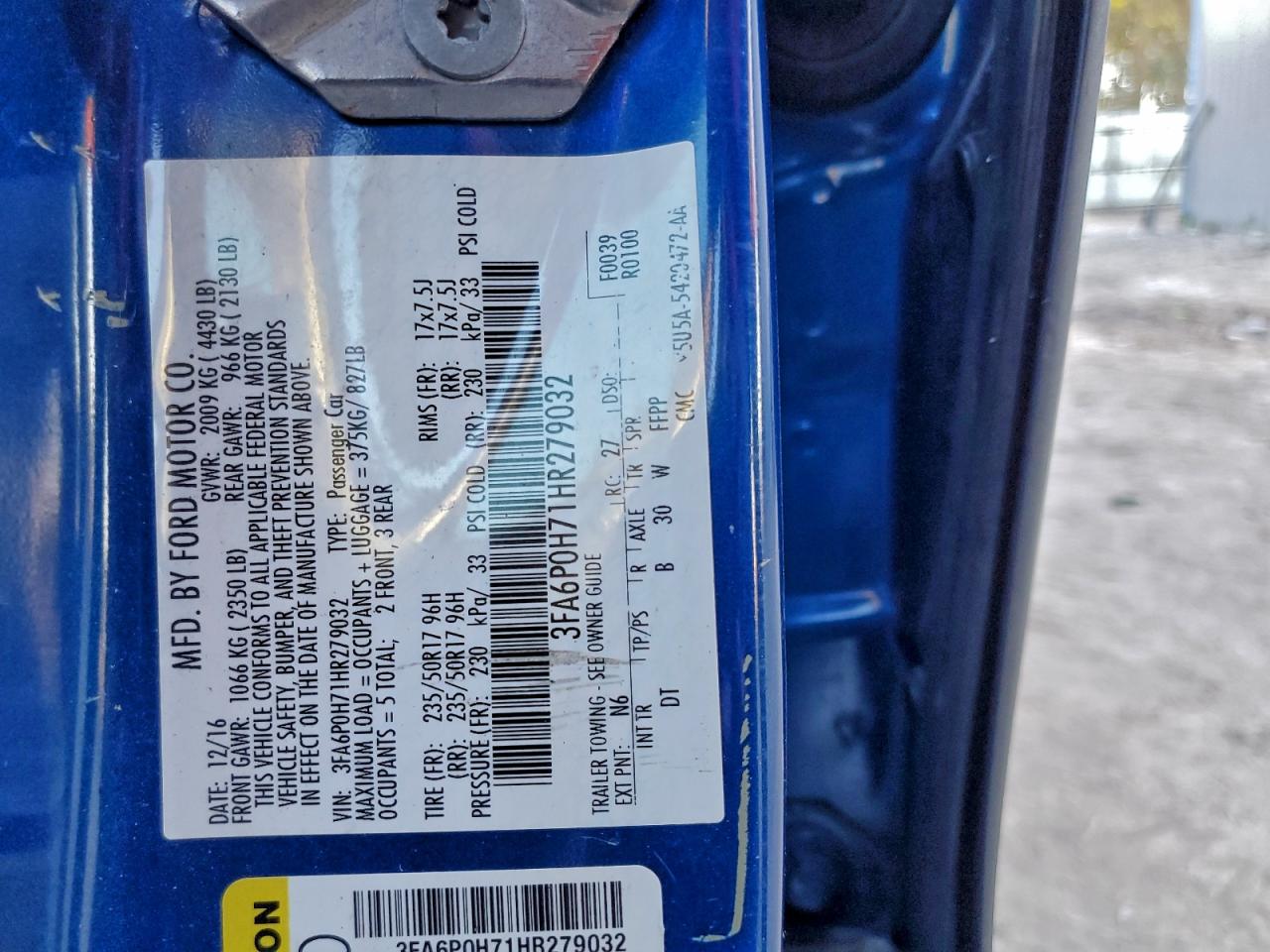 2017 FORD FUSION SE photo 12