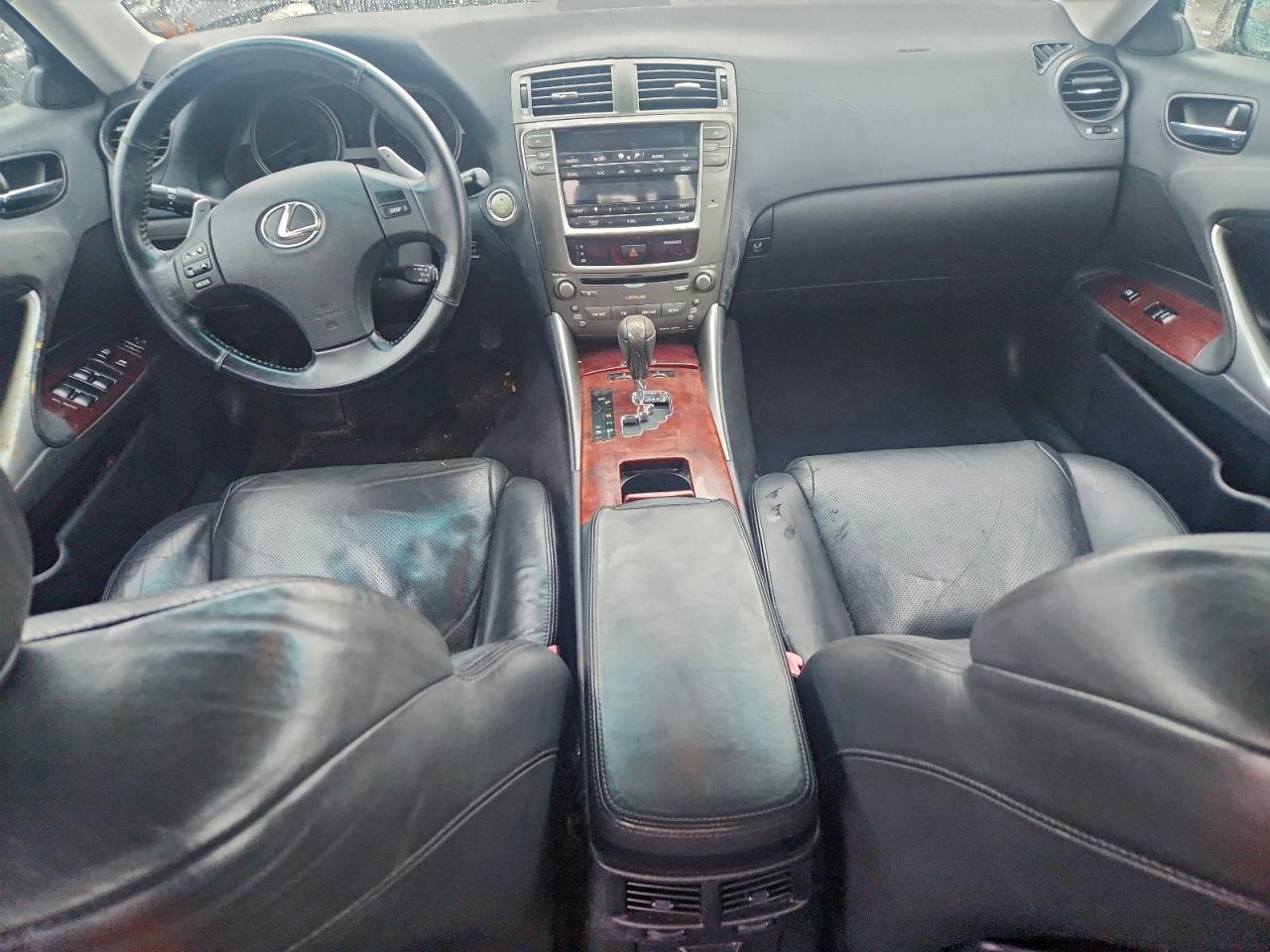 2007 LEXUS IS 250 photo 8