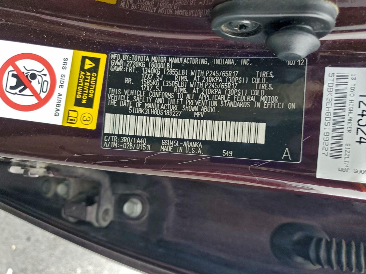 2013 TOYOTA HIGHLANDER BASE photo 13