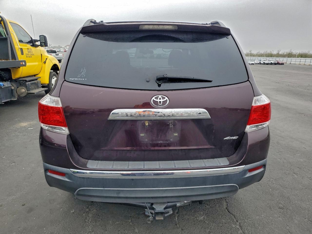 2013 TOYOTA HIGHLANDER BASE photo 6