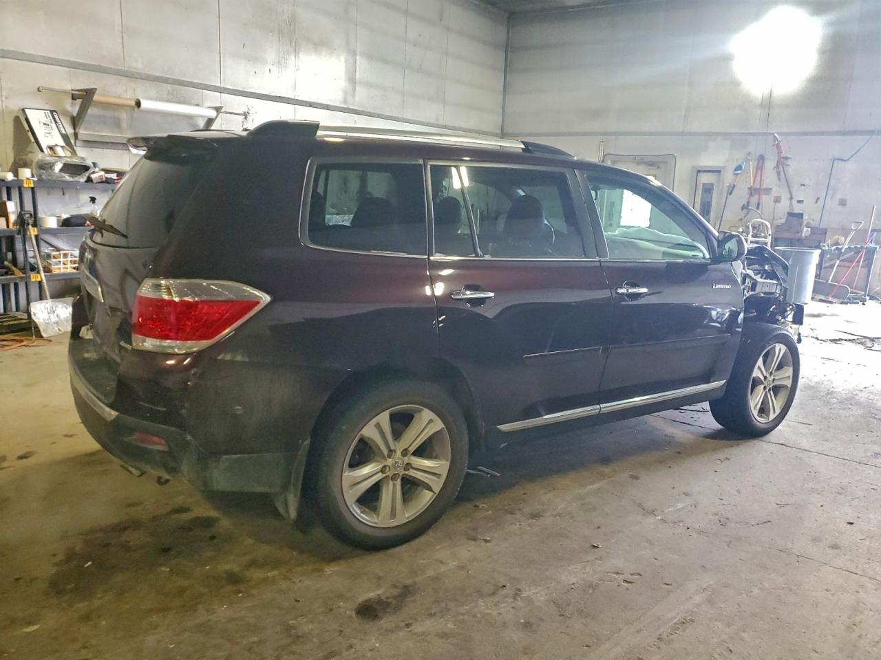 2013 TOYOTA HIGHLANDER LIMITED photo 3