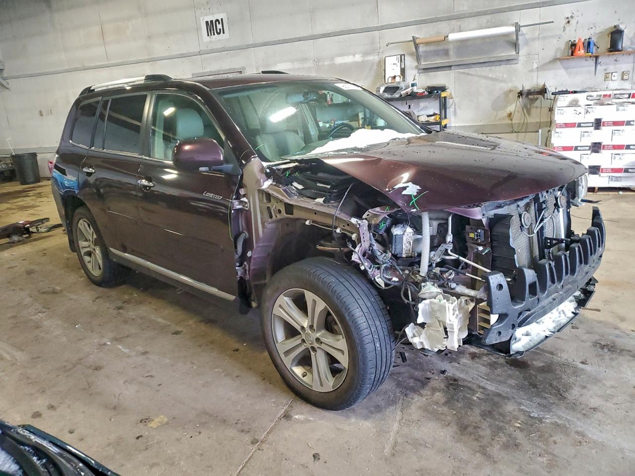 2013 TOYOTA HIGHLANDER LIMITED photo 4