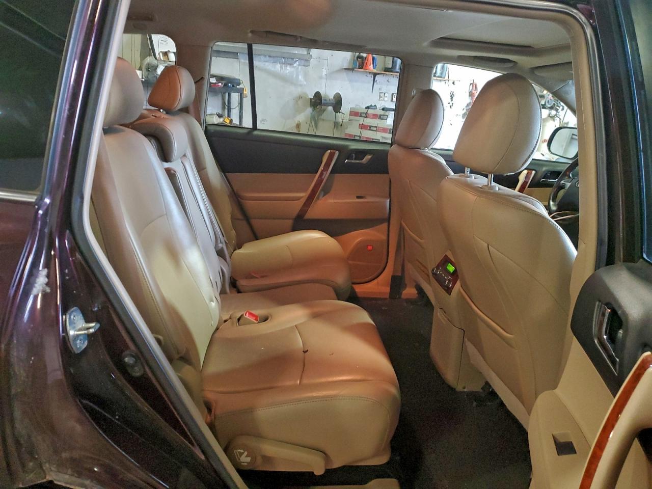 2013 TOYOTA HIGHLANDER LIMITED photo 11