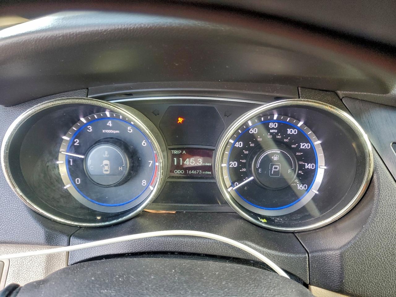 2011 HYUNDAI SONATA GLS photo 9