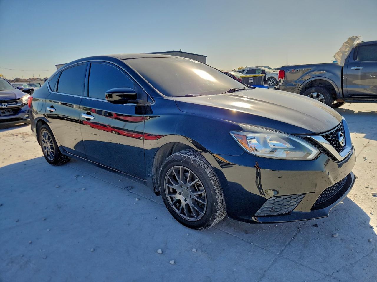 2017 NISSAN SENTRA S photo 4