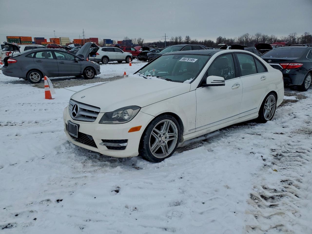 2013 MERCEDES-BENZ C