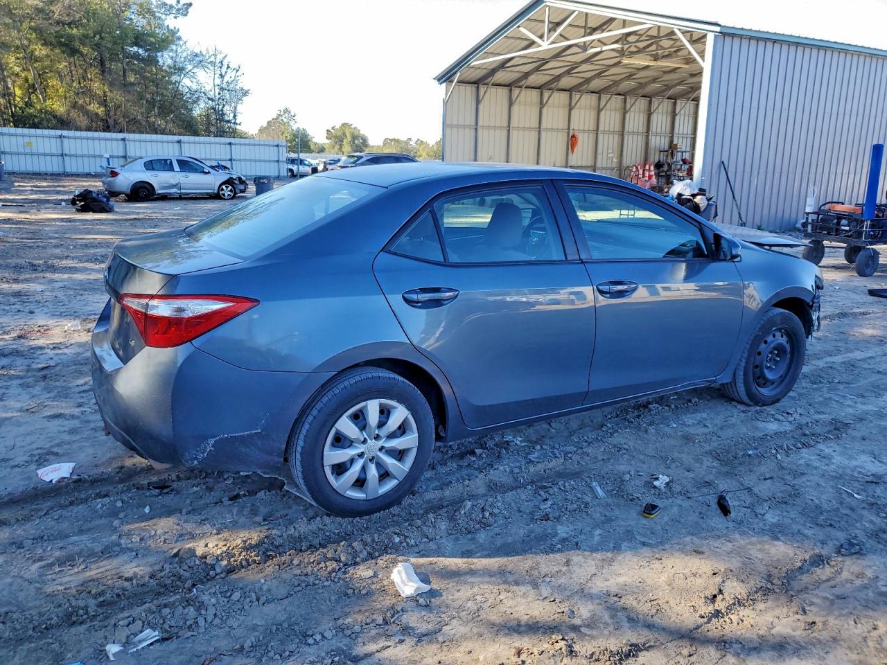 2016 TOYOTA COROLLA L photo 3