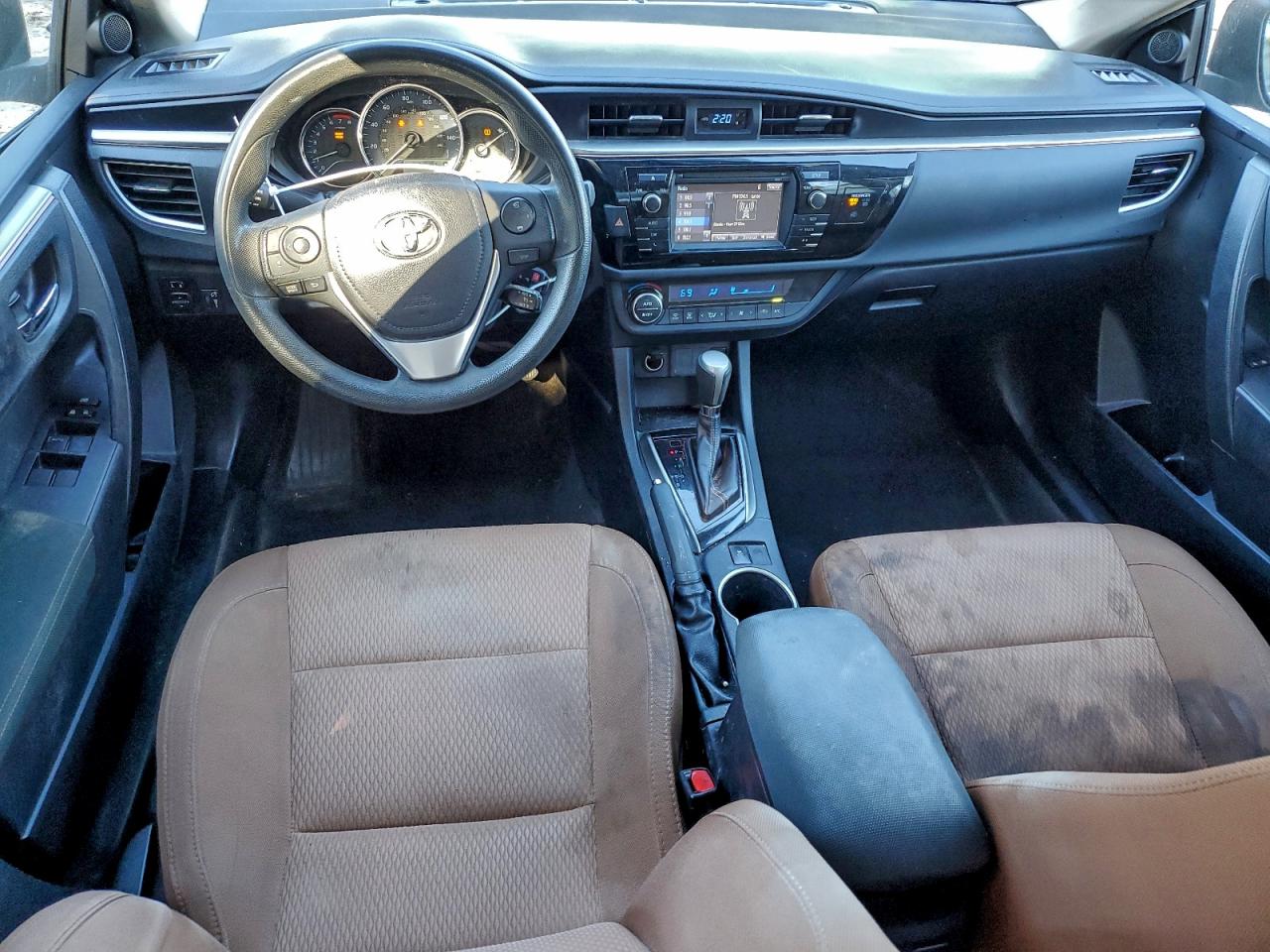 2016 TOYOTA COROLLA L photo 8