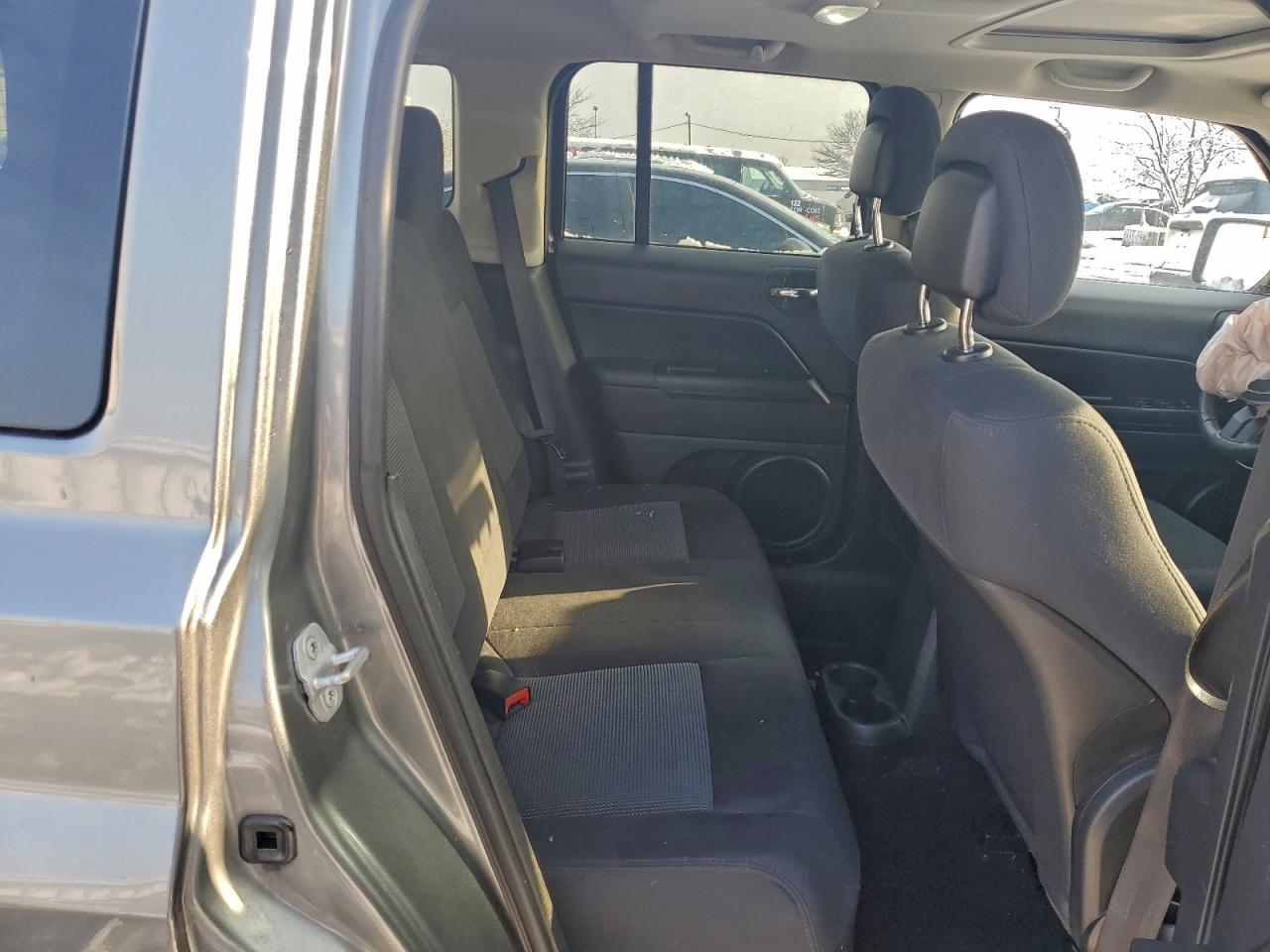 2012 JEEP PATRIOT LATITUDE photo 21