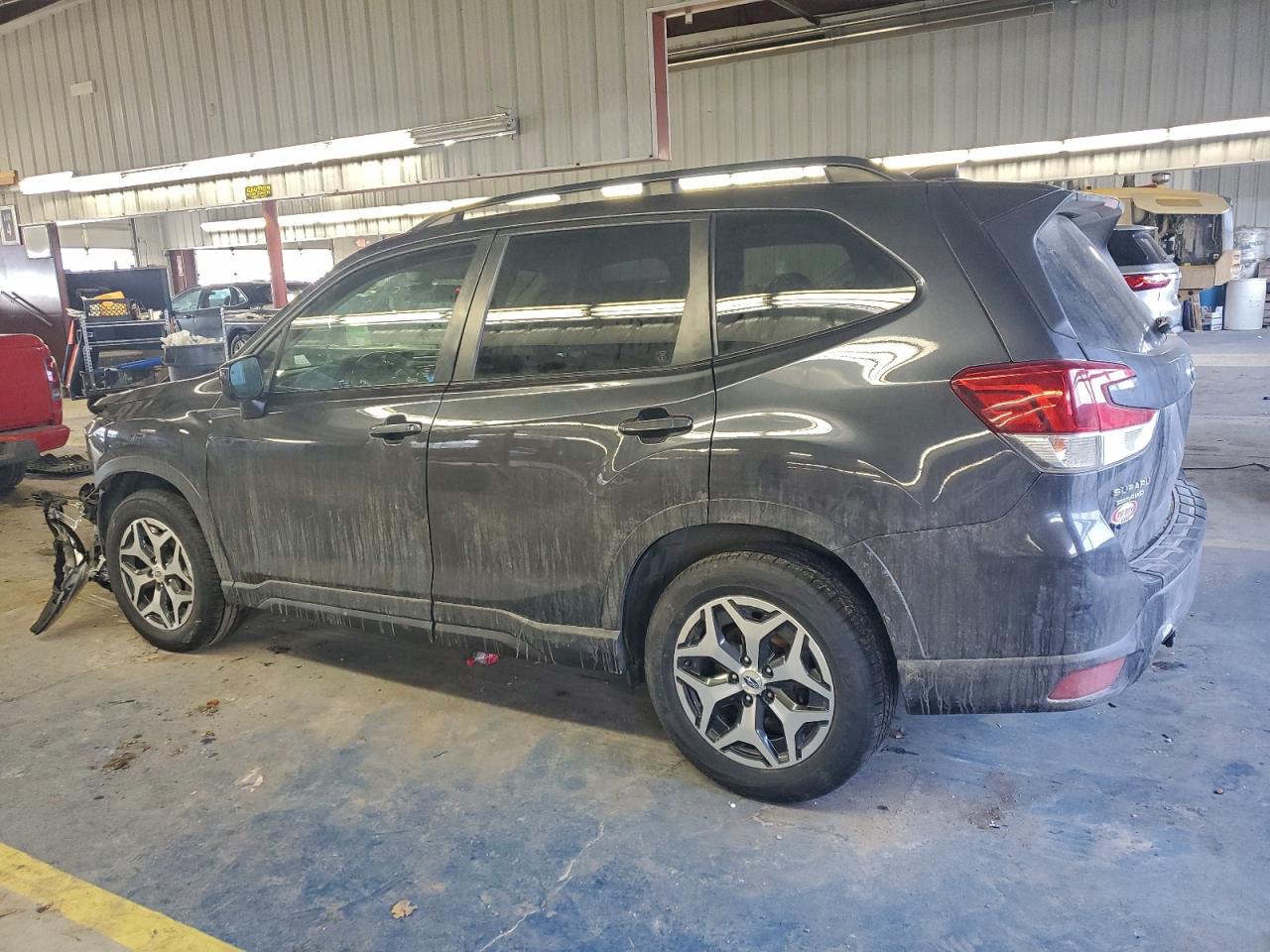 2019 SUBARU FORESTER PREMIUM photo 4