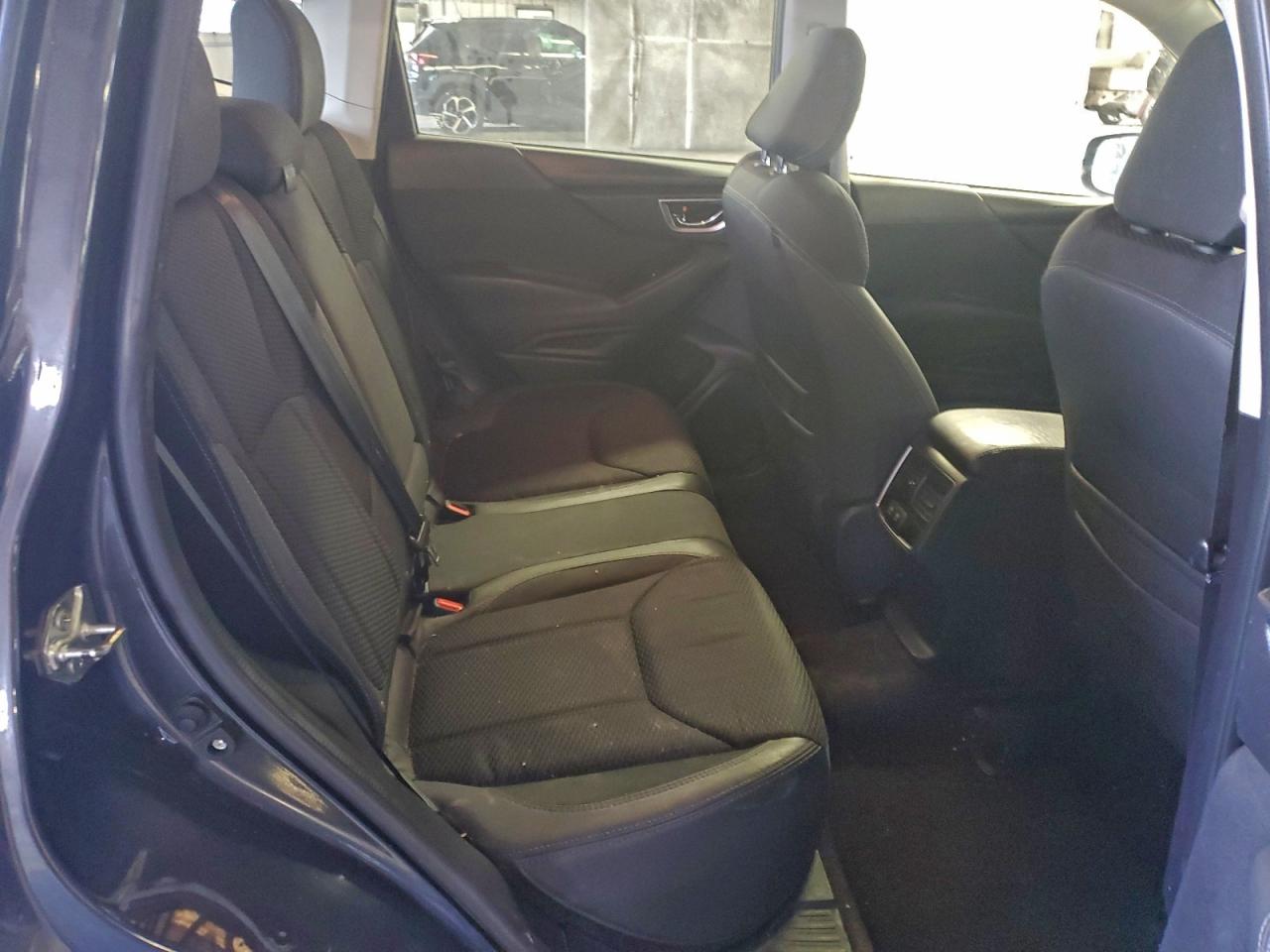 2019 SUBARU FORESTER PREMIUM photo 31