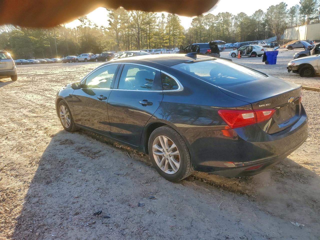 2016 CHEVROLET MALIBU LT photo 3