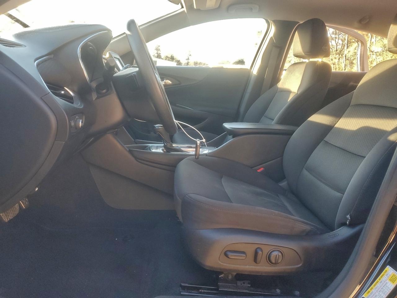 2016 CHEVROLET MALIBU LT photo 13