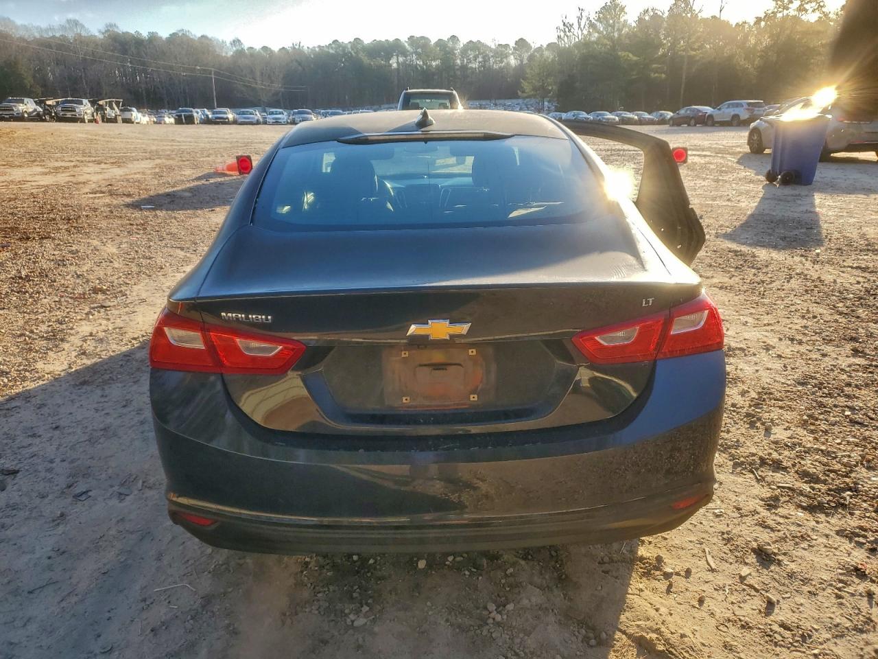 2016 CHEVROLET MALIBU LT photo 11