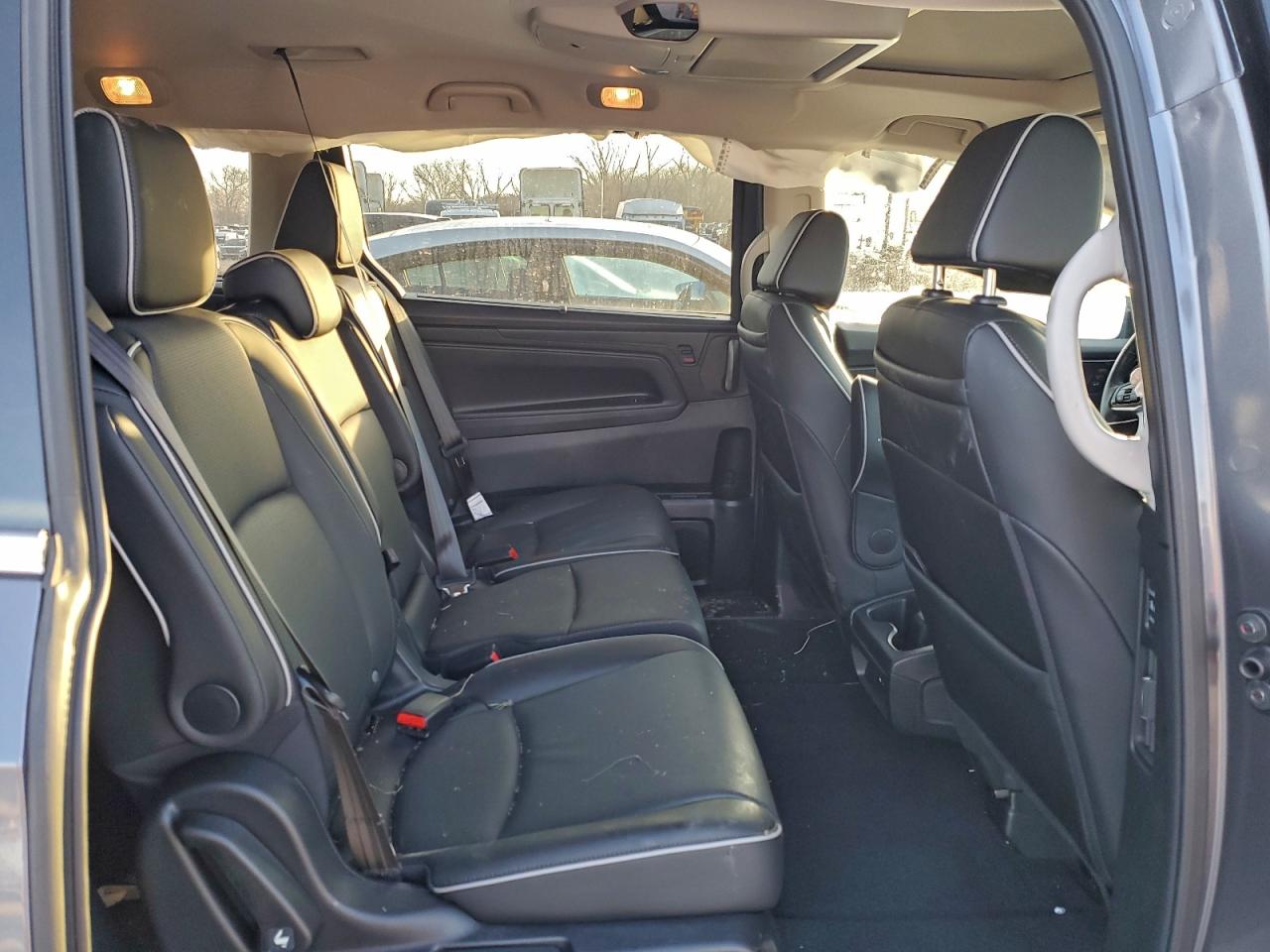 2025 HONDA ODYSSEY ELITE photo 11