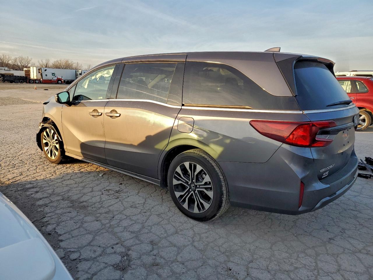 2025 HONDA ODYSSEY ELITE photo 2