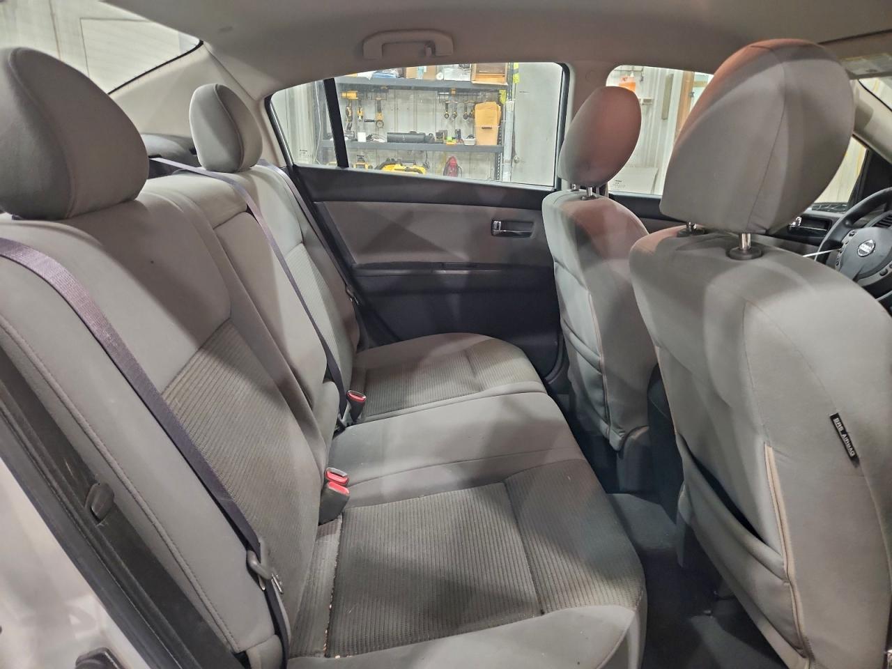 2010 NISSAN SENTRA 2.0 photo 10