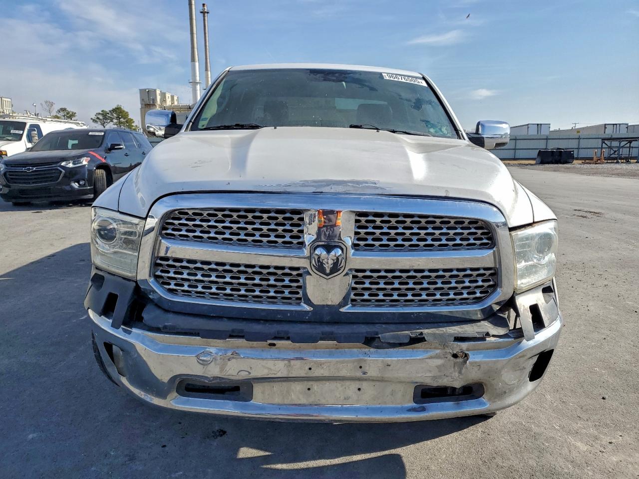 2016 RAM 1500 LARAMIE photo 5
