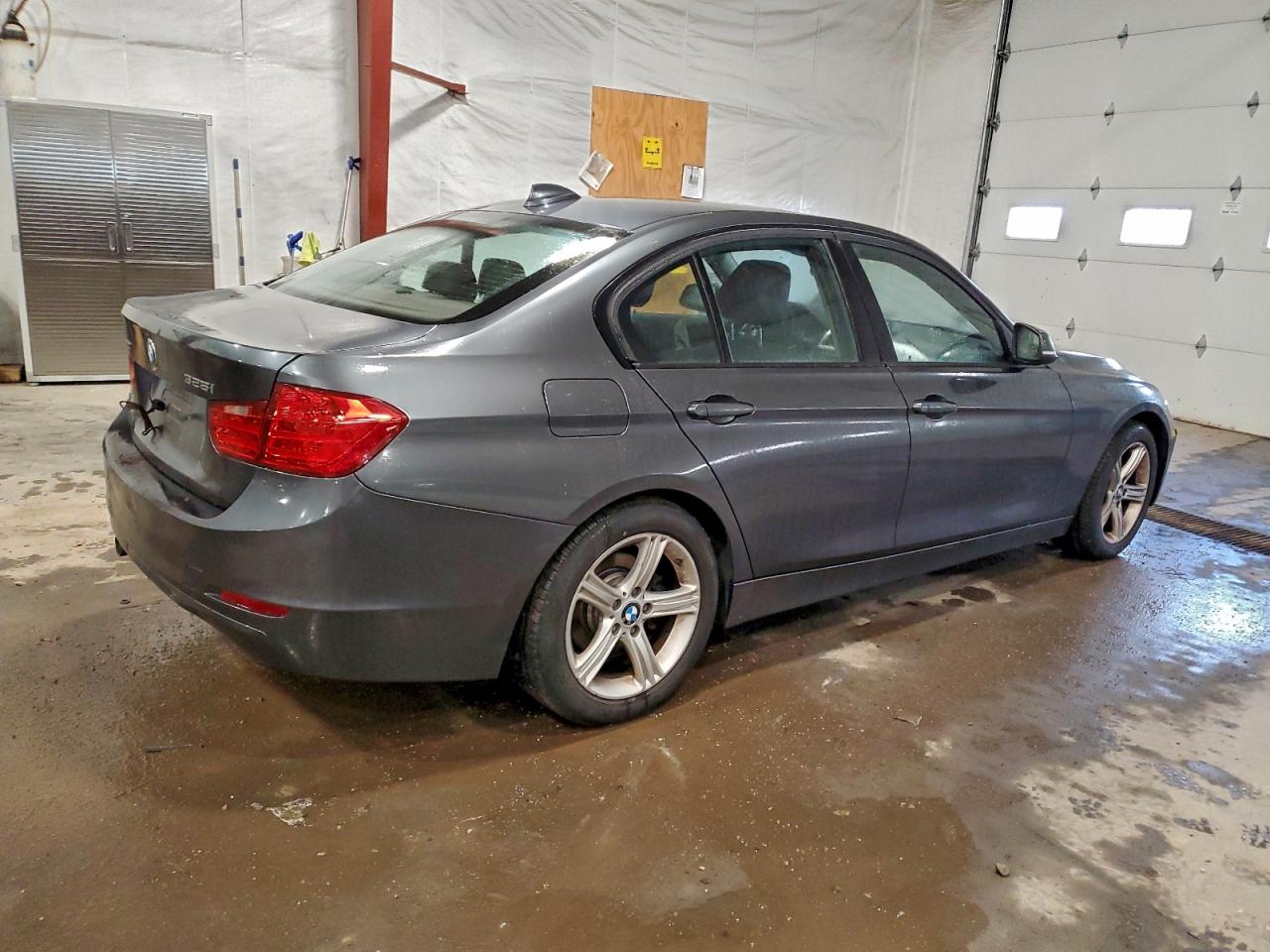 2013 BMW 328 XI SULEV photo 3