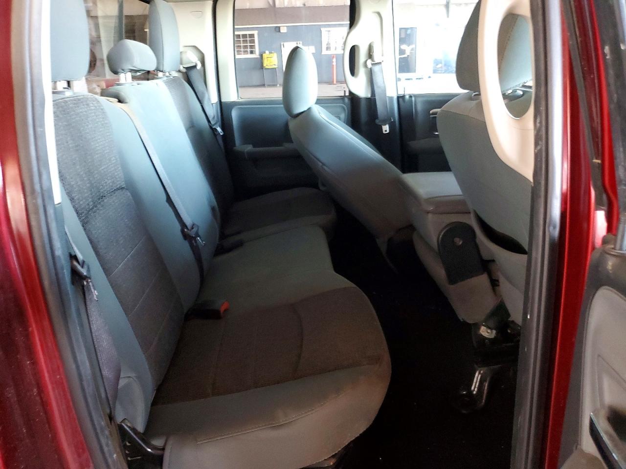 2018 RAM 1500 SLT photo 10