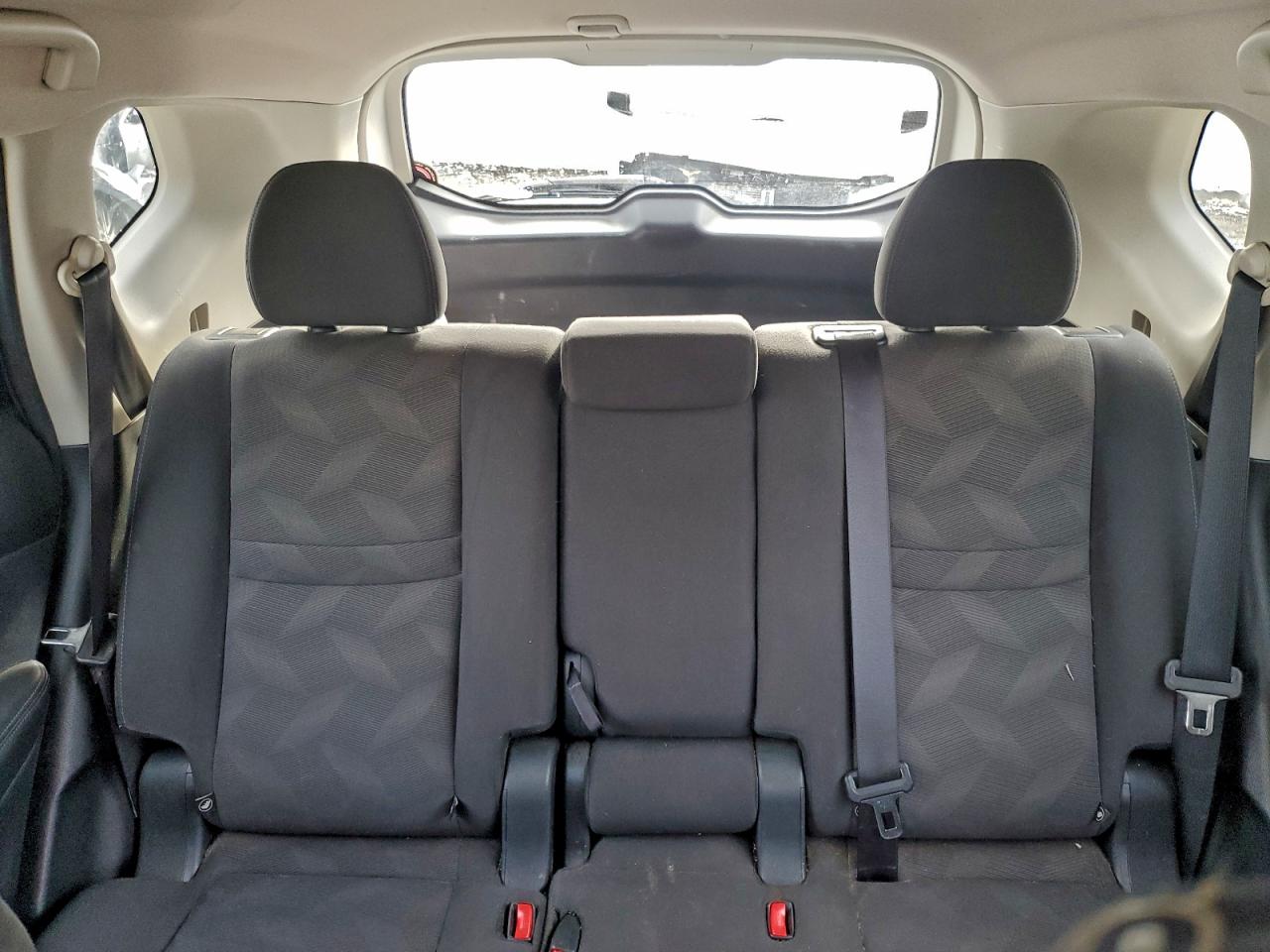 2016 NISSAN ROGUE S photo 10