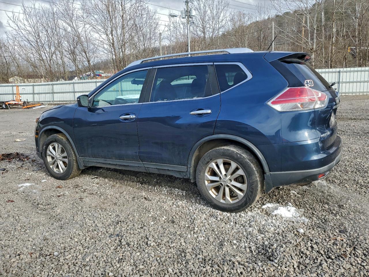2016 NISSAN ROGUE S photo 2