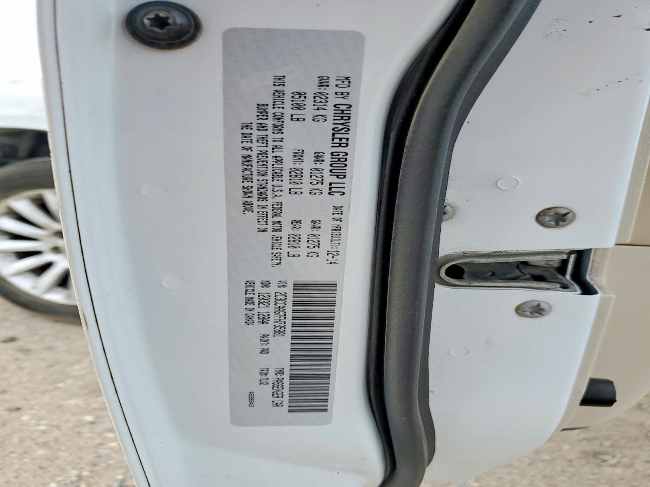 2015 CHRYSLER 300 LIMITED photo 13