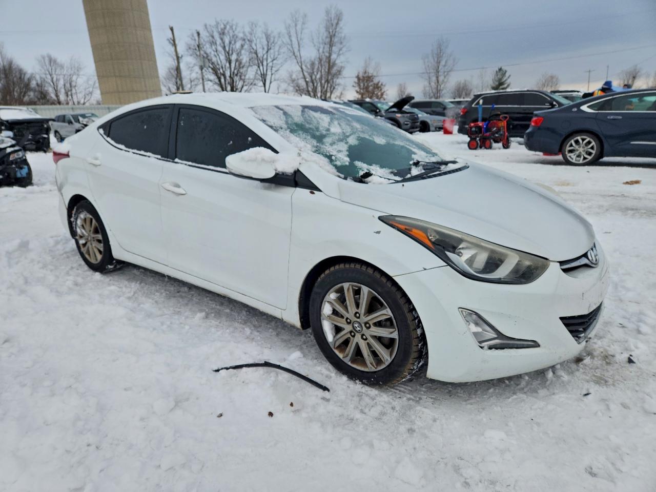 2016 HYUNDAI ELANTRA SE photo 4